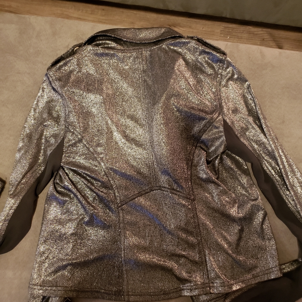 Jacket - Picture 3 of 6